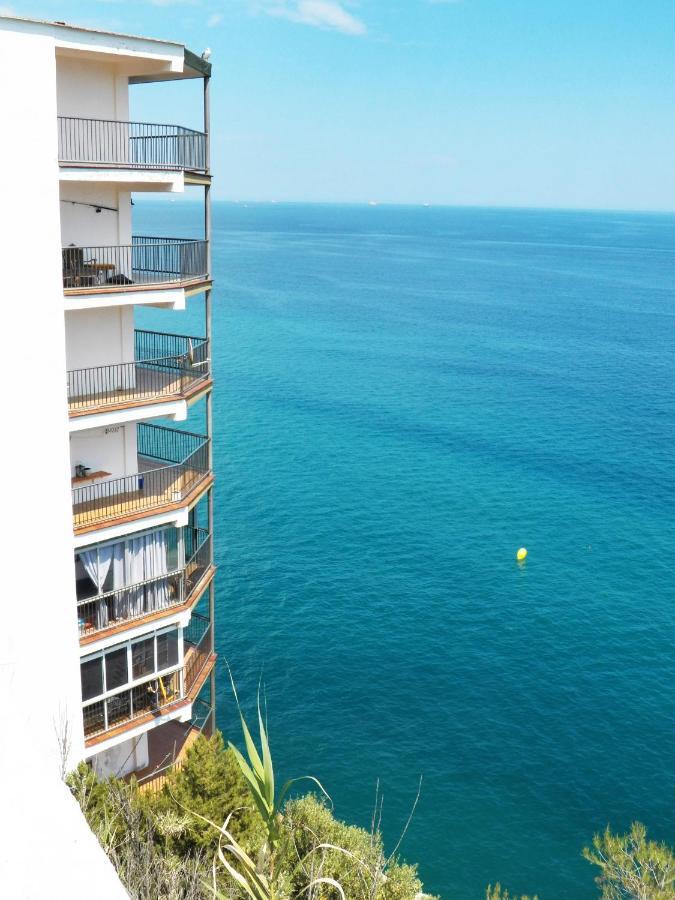 سالو Apartment With Direct Access To The Sea المظهر الخارجي الصورة